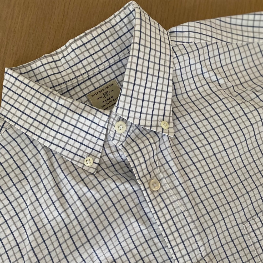 J. Crew Button Down Men’s Medium
